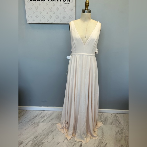 Fame and Partners Cream Dress with buttons - Picture 3 of 5